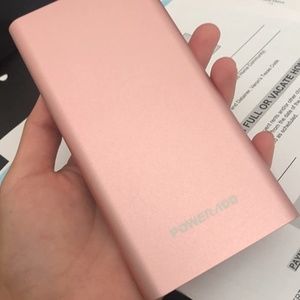 Portable Charger (Avail in Pink and White)